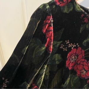 Ann Taylor Cuffed Floral Velvet Shift Dress | Size US 2